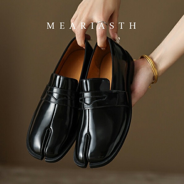 black Tabi Shoes Split Toe Pat - огляд і ціна Men'S Shoes Wide Width