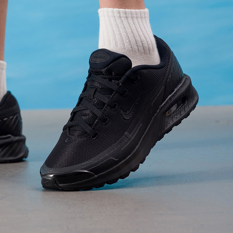 Nike Men's Air Max Casual Shoe - огляд і ціна Men'S Shoes Nike Air Max