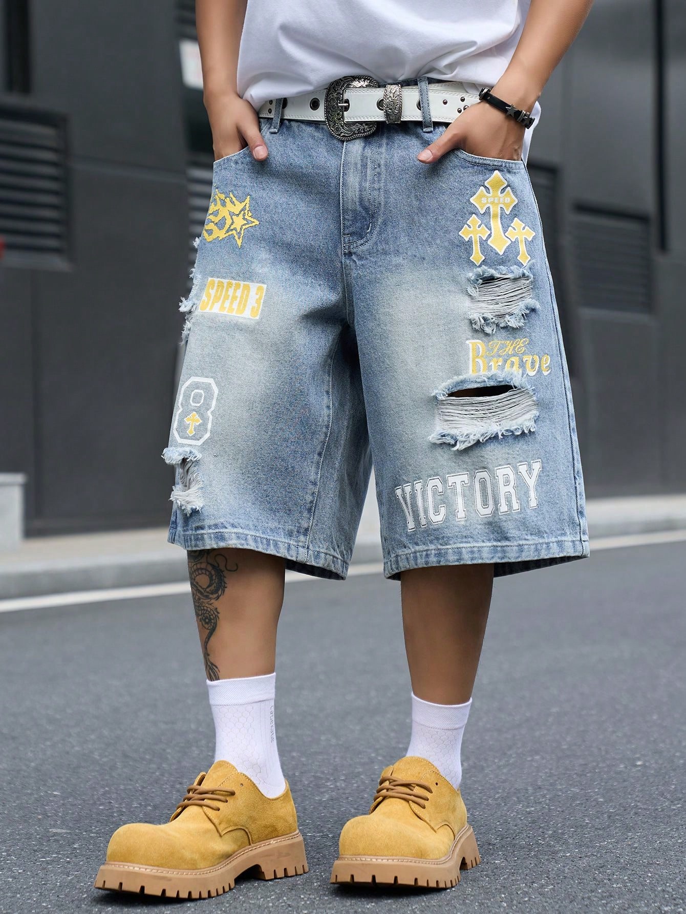 Men's Loose Fit Denim Bermuda  - огляд і ціна Men'S Shoes With Jeans